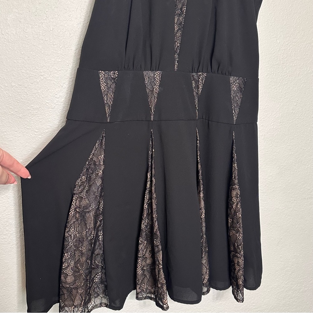 BCBGMaxAzria Black Lace Panel Mini Dress size 8 - Picture 4 of 6